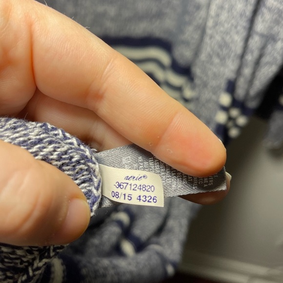 Aerie Navy striped Floor Length women’s cozy knit cardigan in L - Picture 7 of 8